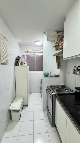 Apartamento De 2 Quartos E 1 Banheiro