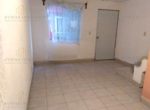 Casa Remodelada En Colinas Ecatepec, Ecatepec De Morelos. Eck062.