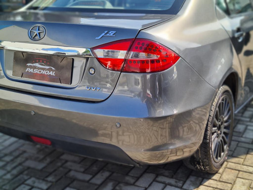JAC Sedan 1.5 16V 4p Mec.