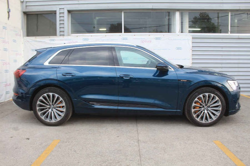 Imagen 7 de 15 de Audi E-tron 2020 5p 55 Advanced Quattro