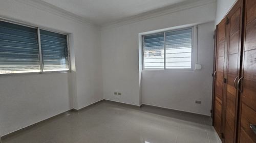 Alquiler En Los Restauradores De 3 Habitaciones