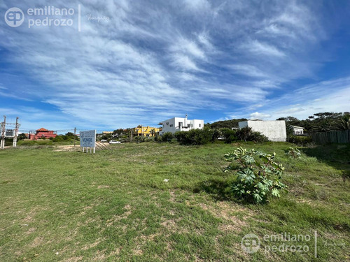 Venta De Terreno 1100m2 En Montoya Punta Del Este