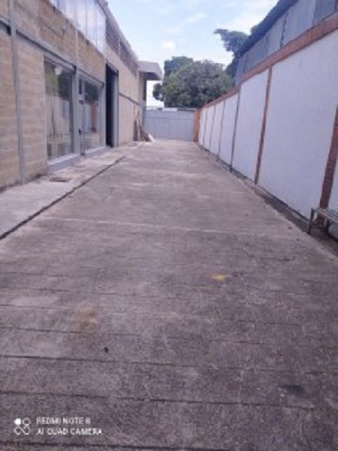 Imagen 9 de 11 de Sandra Viloria Alquila Galpon A Estrenar En Complejo Privado En La Zona Centro De Cagua, Calle Sabana Larga
