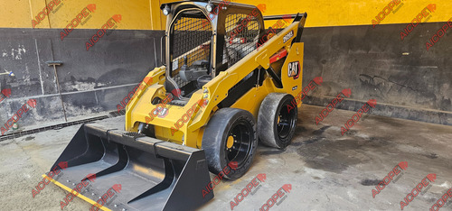 Mini Cargador Cat 262d