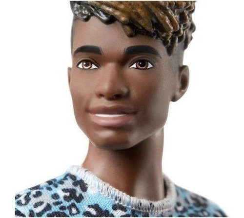 Imagem 2 de 7 de Ken Negro Fashionistas 153 Cabelo Dreadloks Ms
