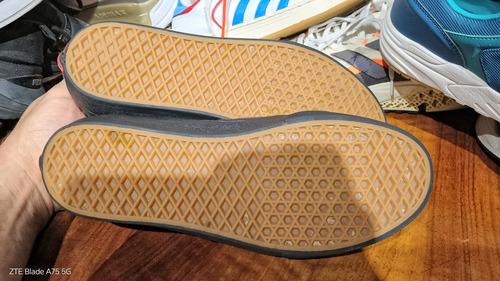 Zapatillas Vans Authentic Talle Us 12.5 46-47 (Usado)