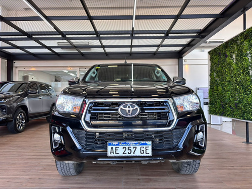 Toyota Hilux Pick-Up 2.8 Cd Srv 177cv 4x4 At