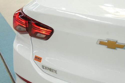 Chevrolet Onix 1.0 PLUS LT