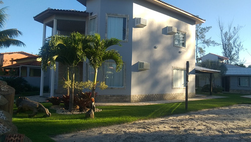 Imagem 1 de 14 de Casa Maravilhosa Em Unamar - A Poucos Passos Da Praia!