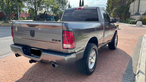 Imagen 8 de 12 de Dodge Ram 2500 2009 5.7 Pickup Slt Sport 4x4 At