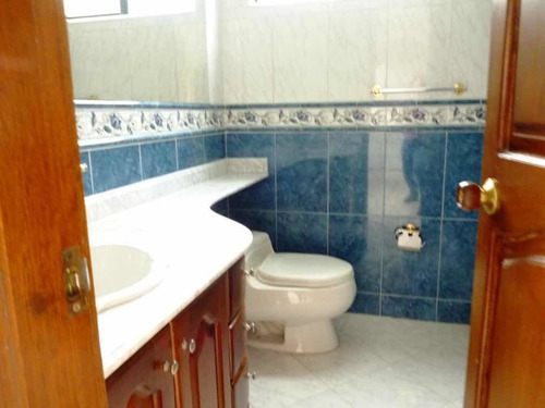 Imagen 6 de 8 de Apartamento Poblado 196 Mts. 3 Alcobas +servicio+estudio