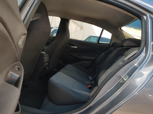 Imagen 14 de 15 de Chevrolet Onix 2021 1.0t Ls At
