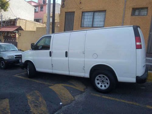 Imagen 2 de 11 de Chevrolet Express 2010
