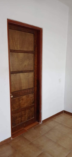 Imagen 11 de 22 de ##reservada### Alquilo Casa 2 Dormitorios Belvedere Conciliacion Buen Punto Luminosa