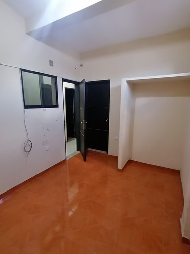 Imagen 9 de 16 de Alquiler De Oficinas En Av. 190 Foof-096 Gg