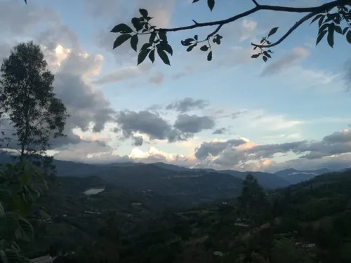 ¡vive Rodeado De Naturaleza A Sólo 38 Km De Bogotá!. Finca Con Casa Campestre Y Cabaña.