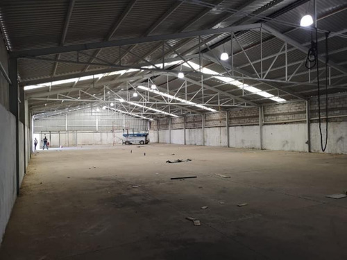 Imagen 7 de 11 de Bodega Comercial En Renta El Cipres