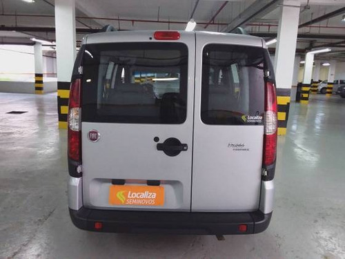 Imagem 2 de 9 de Fiat Doblò 1.8 Mpi Essence 7l 16v Flex 4p Manual