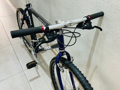 Bicicleta Mtb Clássica Vintage Trek Composite 8700 Violeta 21 " (Usado)