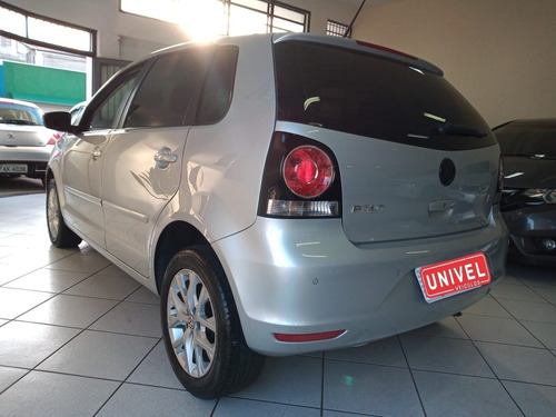 Imagem 8 de 10 de Polo Hb 1.6 Completo