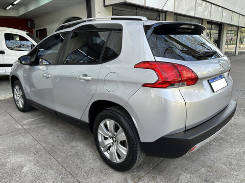 Peugeot 2008 1.6 Allure