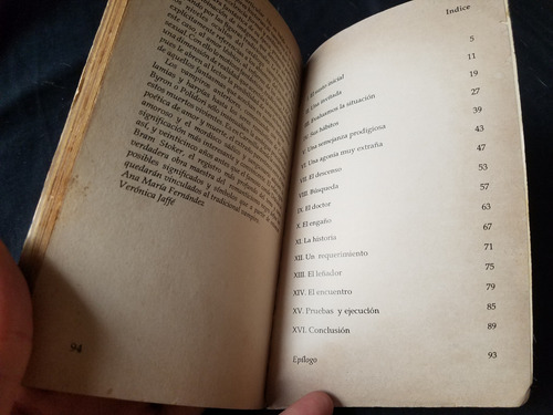 Carmilla Sheridan Le Fanu Relato De Vampiros Angria (Usado)