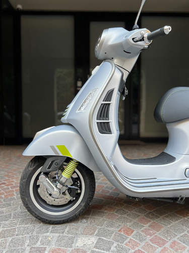 Vespa Gts 300 Super Tech 0km Retiro En El Acto!