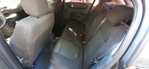 Citroën C4 1.6 Sedan X - 2010
