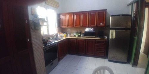 Alquiler Casa En Gazcue Para Oficina O Vivienda 5 Habs. 8pq