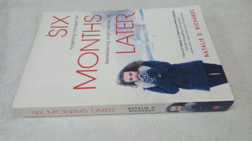 Six Months Later - Natalie Richards - En Ingles (Usado)