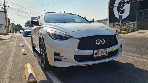 Infiniti QX30 2.0 Sport Plus At