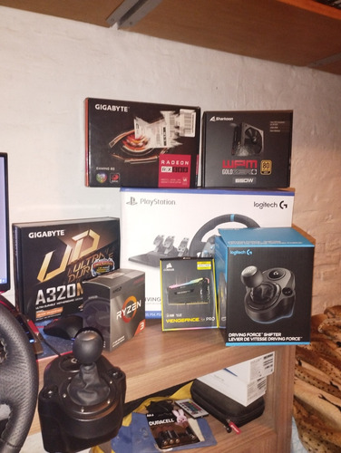 Pc Gamer Rx580, Ryzen 3 3300g Y Más, Leer Descripción.... (Usado)