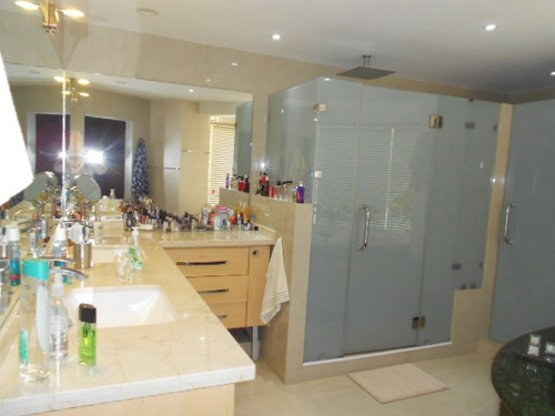 Imagen 12 de 14 de Se Vende Hermosa Casa Urb. Monterrey