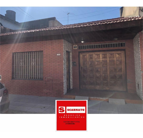 Venta De Casa Para 2 Familias En Pompeya, Capital Federal.