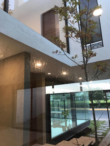 Preciosa Residencia En La Condesa Juriquilla, 4ta Recamara, 