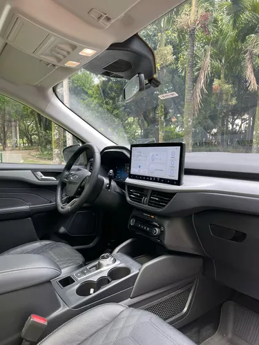 Ford Escape PLATINUM HÍBRIDA 2.5 4X4 AUTOMÁTICA