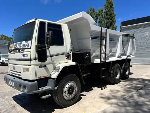 Ford Cargo 2632 6x4 Camion Tatu Con Volcadora Nqnmaq