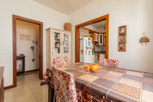 Imagem 5 de 19 de Apartamento À Venda No Bairro Petrópolis - Porto Alegre/rs - O-26803-43879