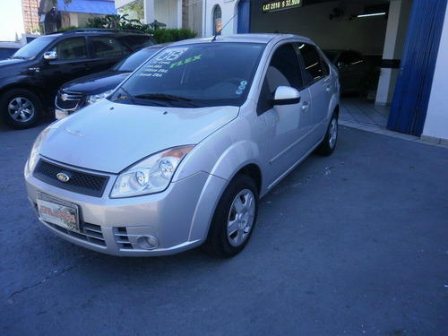Ford Fiesta Sedan 1.6 Flex - 2008