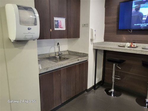 Oficina En Arriendo En Las Condes