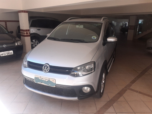 Imagem 2 de 10 de Volkswagen Crossfox 2013 1.6 Vht Total Flex 5p