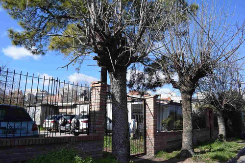 Venta Casa Con Lote En Villa Celina