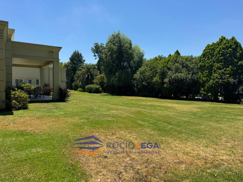 Casa En Venta En San Diego C.c