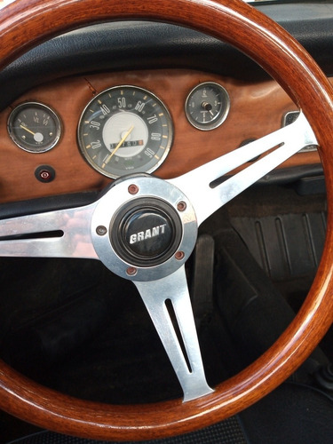Volkswagen Karmann Ghia. Conv.