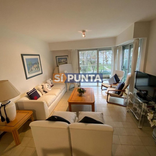 Imagen 1 de 8 de Apartamento En Venta - Roosevelt