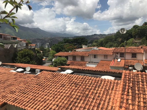 Imagen 21 de 21 de Se Vende, Casa, Macaracuay 180,80m2, 4h+s/2b+s+1/2/1pe