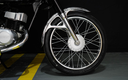 Suzuki Ax100 Negra