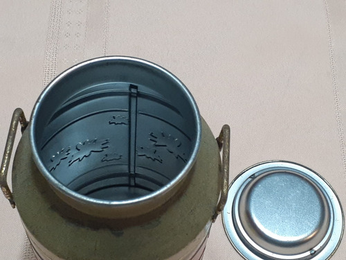 Lata Vacia Con Forma De Tarro Lechero Para Chocolate Lindt (Usado)