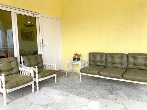 Casa Frente Al Mar De 3 Dormitorios
