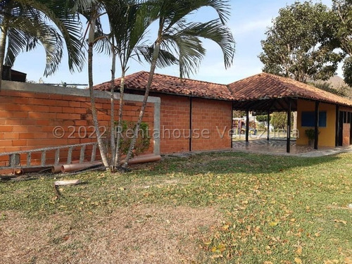 Imagen 24 de 27 de Julio Latouche Rentahouse Carabobo Vende Casa Valle De Oro 22-22117 Jj33